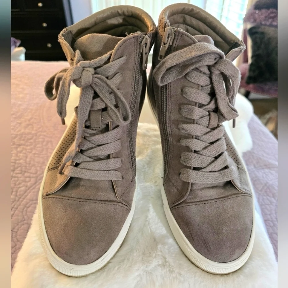 Steve Madden 